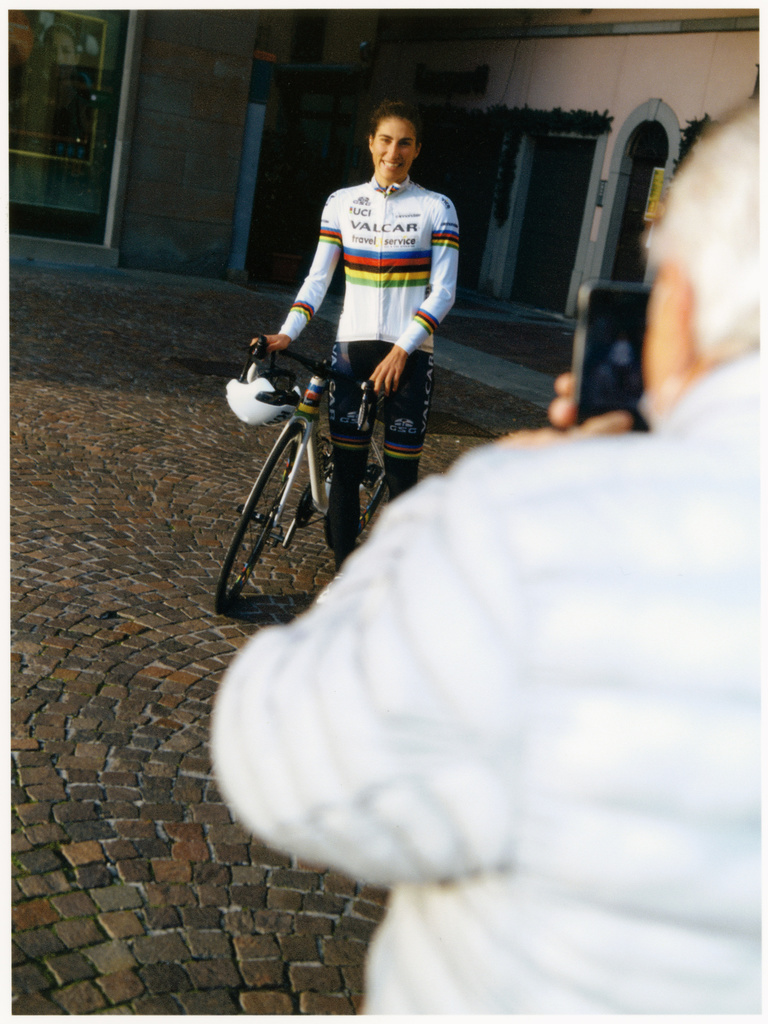 Thomas Chéné -  2021_11_30_Equipe Magazine_Elisa Balsamo_scan (3).jpg